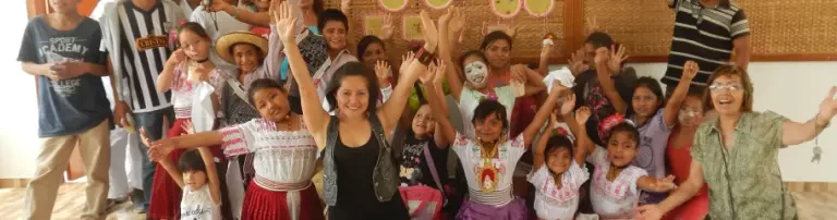 Puente Verein zur Unterstützung alleinerziehender Mütter und arbeitender Kinder in Trujillo, Peru Header