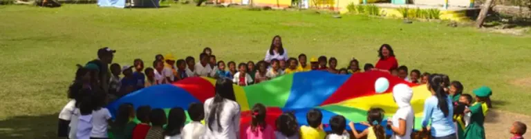 stART International e.V. emergency aid for children Header