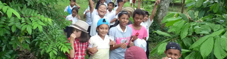 lo tuyo e.V. Header