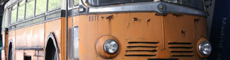 Mercedes-Benz O6600H Oldtimerbus - Aufarbeitung des Fahrersitzes Header